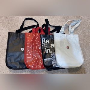 Lululemon reusable bags
